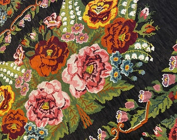Tapis kilim moldave. Les tapis moldaves sont parfait pour mettre dans votre salon ou votre chambre. LANY Tapis